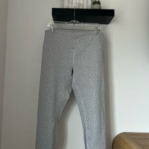 Lululemon Athletica Gray Patterned Leggings